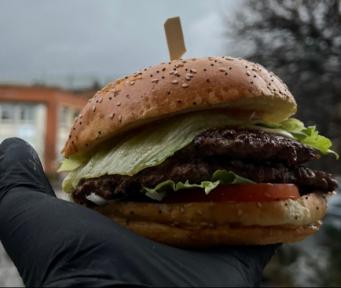 Istanbul By Night // Restaurant turc – Kebab, Tacos, Burgers, Sandwichs en livraison sur Denain