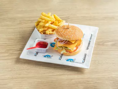 Istanbul By Night // Restaurant turc – Kebab, Tacos, Burgers, Sandwichs en livraison sur Denain